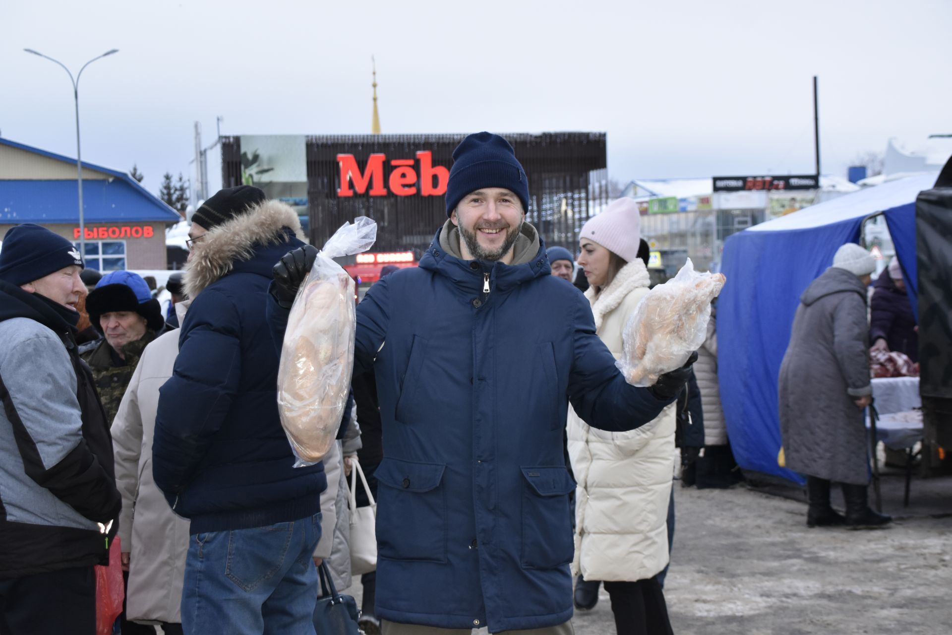 Мгновения предновогодней ярмарки в Мензелинске