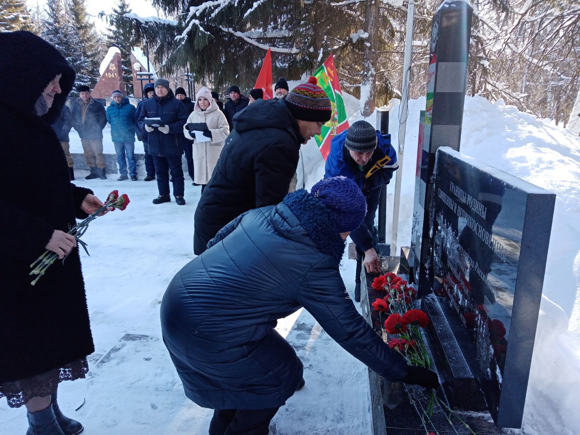 Их&nbsp;подвиг не&nbsp;забудем никогда! В&nbsp;Мензелинске состоялся торжественный митинг, посвященный 35-летию вывода войск из&nbsp;Афганистана