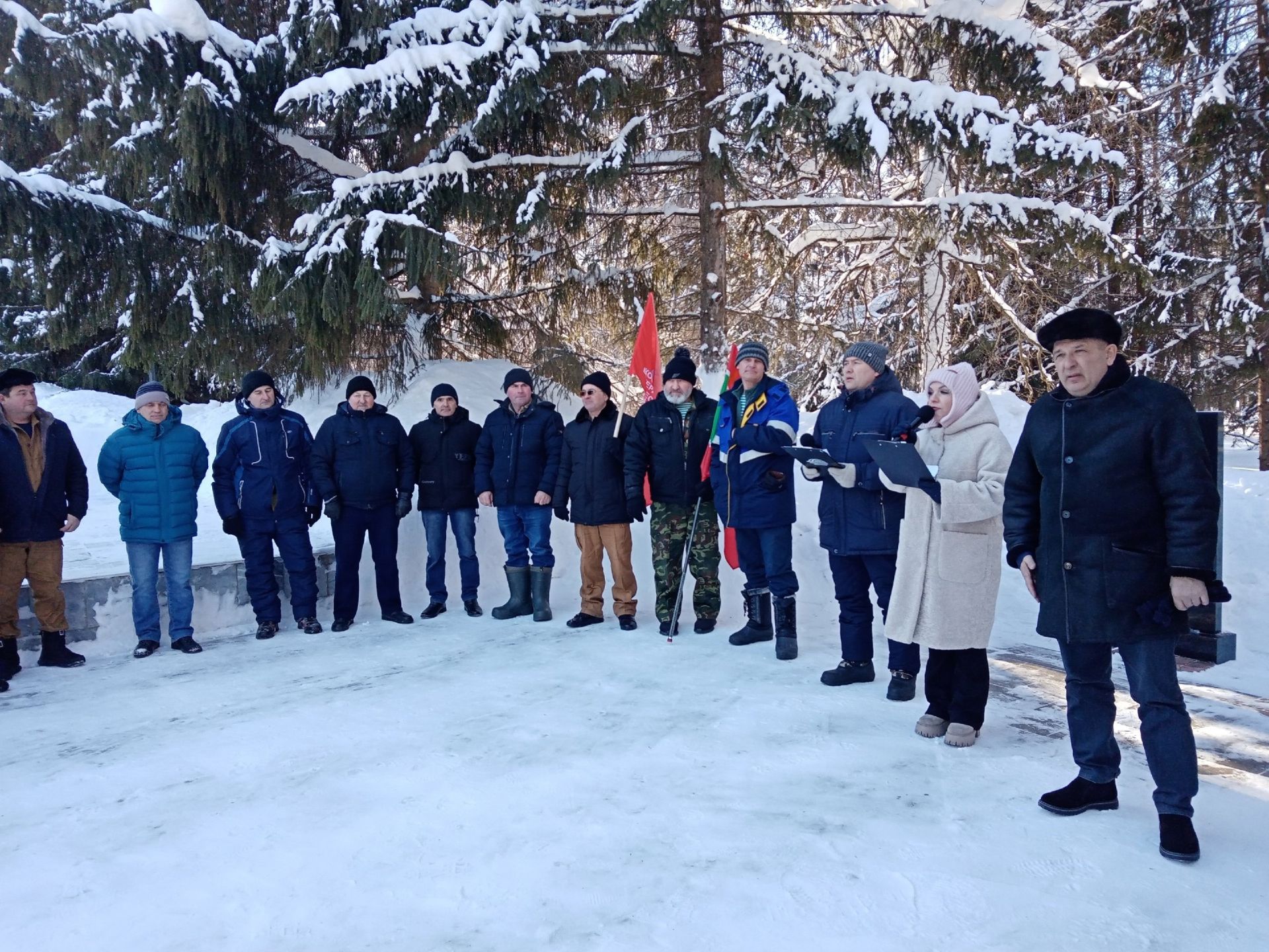 Их&nbsp;подвиг не&nbsp;забудем никогда! В&nbsp;Мензелинске состоялся торжественный митинг, посвященный 35-летию вывода войск из&nbsp;Афганистана