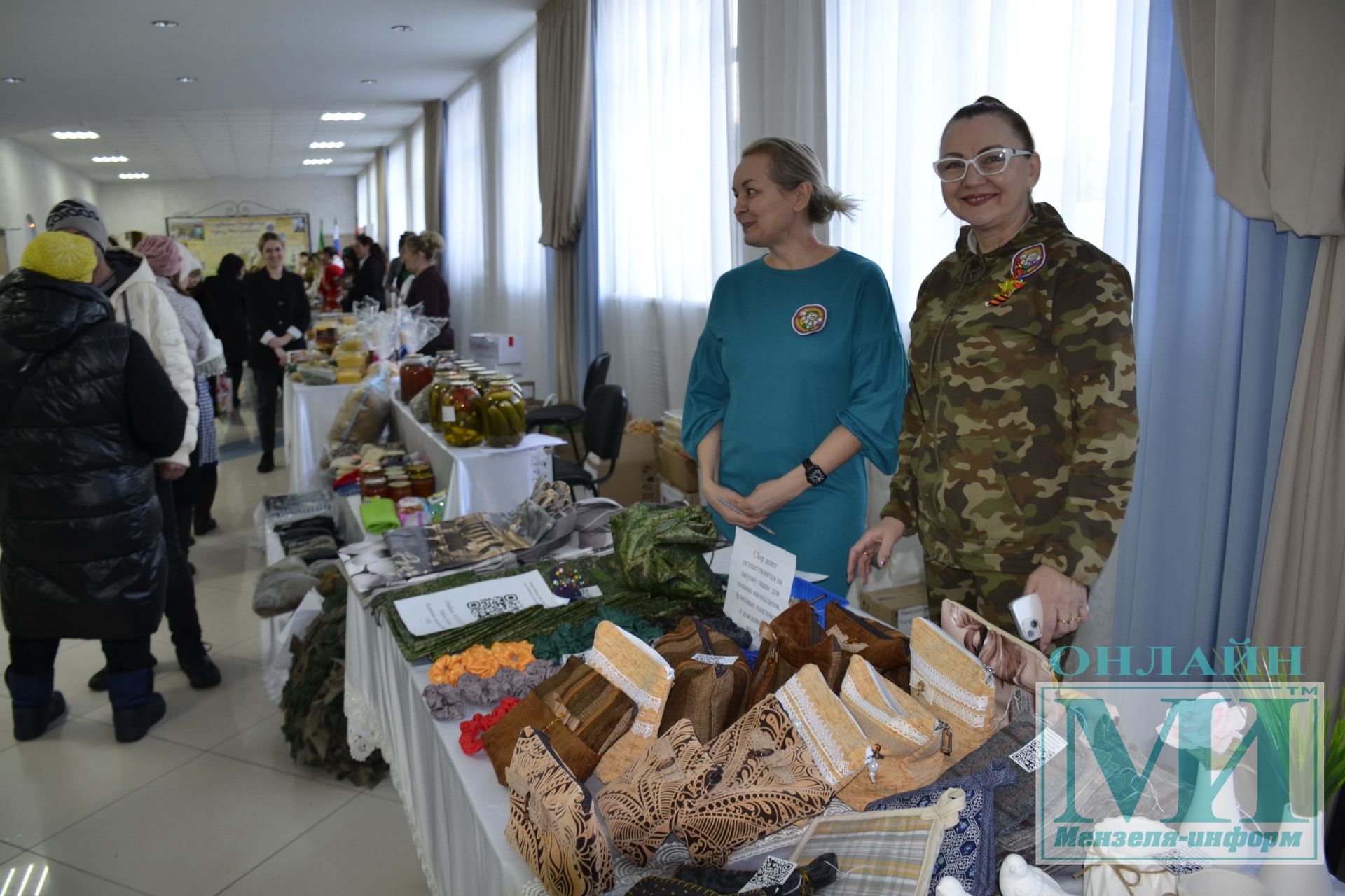 На благотворительной ярмарке в Мензелинске представлены различные товары