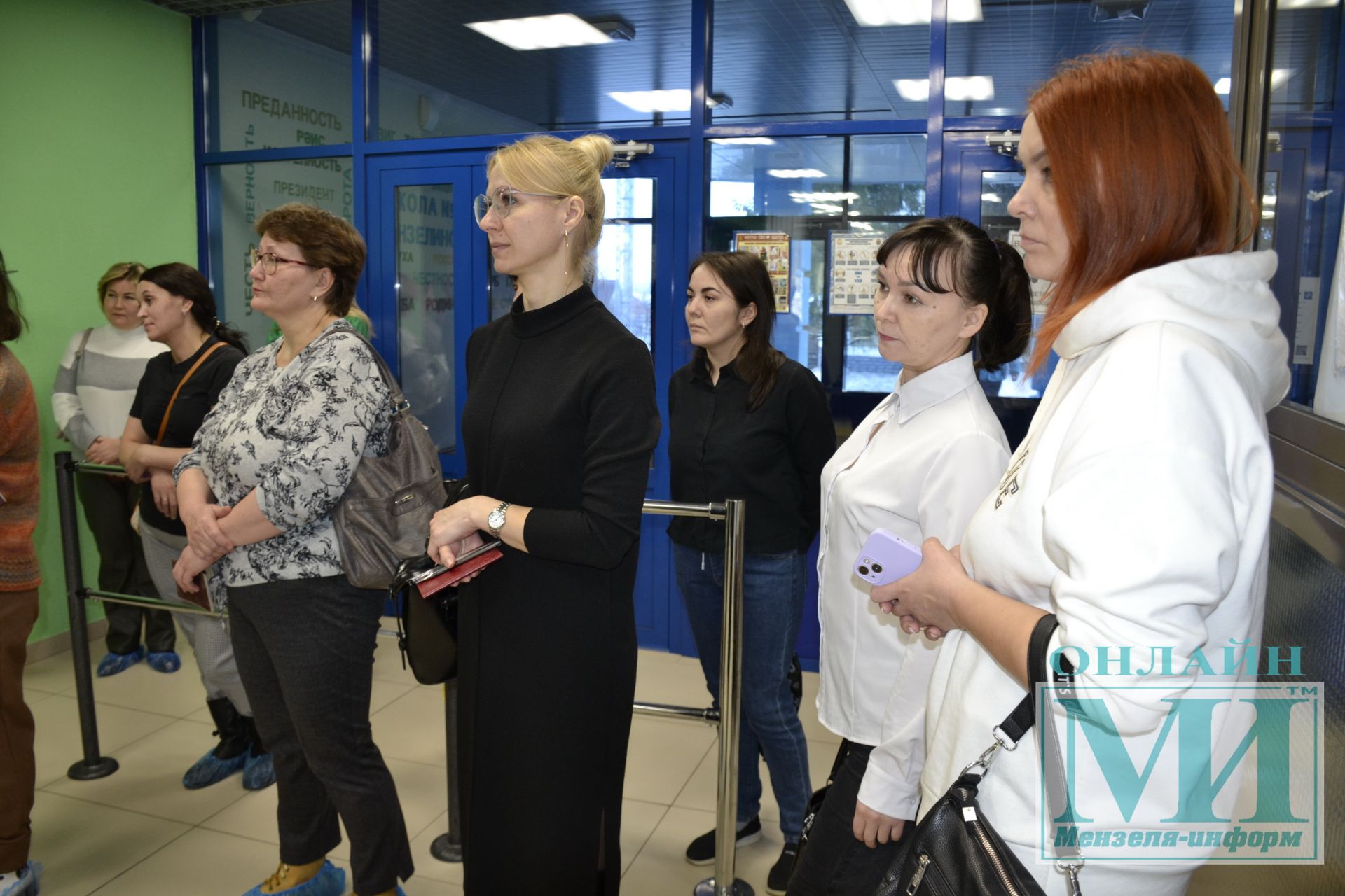 В СОШ № 1 Мензелинска прошла Акция «Сдаем вместе! День сдачи ЕГЭ родителями»