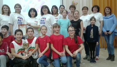 В конкурсе "Секреты дружного класса" среди всех команд родительских комитетов Мензелинска и Мензелинского района команда детей и родителей СОШ №1 заняла ПЕРВОЕ МЕСТО