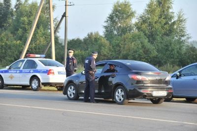 Мензелинских водителей массово проверяют