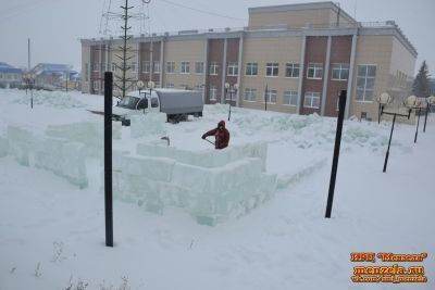 Подготовка к Новому году в Мензелинске