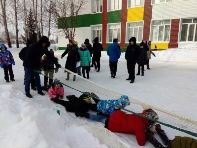 В Мензелинске искали "мины"