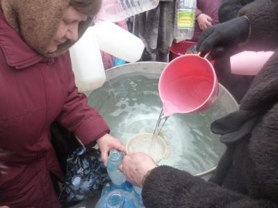 Мензелинцы запасаются святой водой