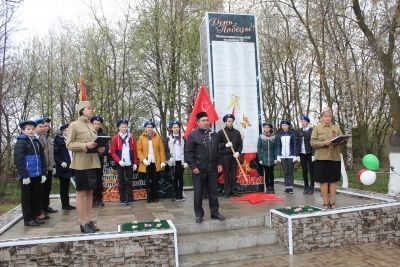 В Аю почтили память войнов-победителей и освободителей