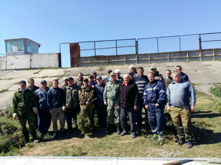 В Мензелинске прошла экологическая акция "Рыбе- быть!"