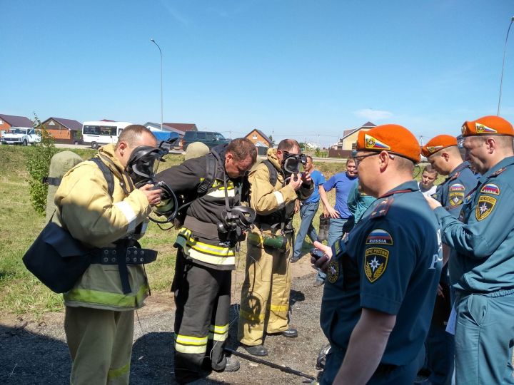 В Мензелинске соревнуются пожарные Татарстана