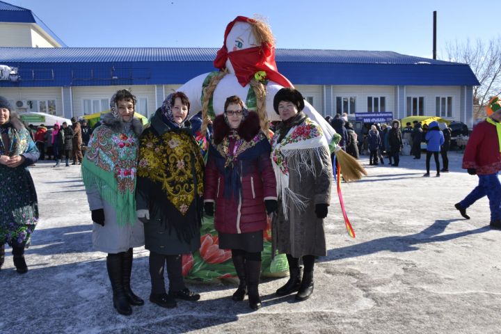 Масленица и проводы Зимы в Мензелинске