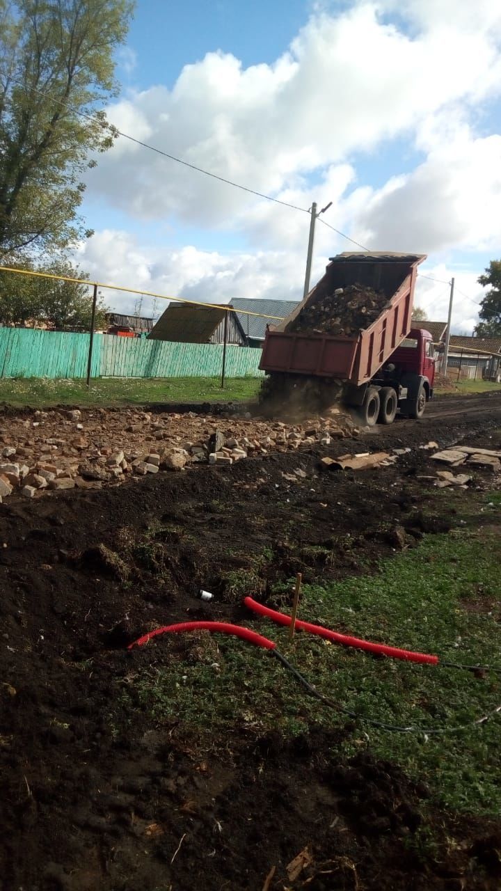 В деревне Куяново ремонтируются дороги