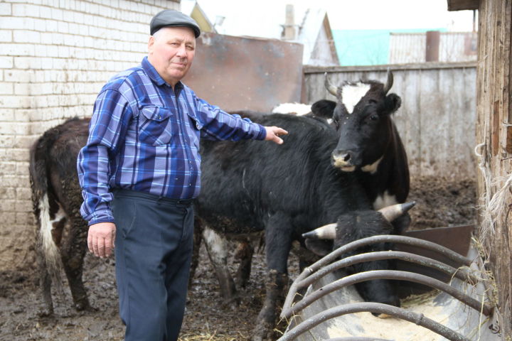 У Халиля свои клиенты