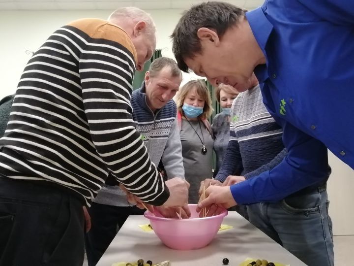 В Старом Мазине провели “Патриотический час”