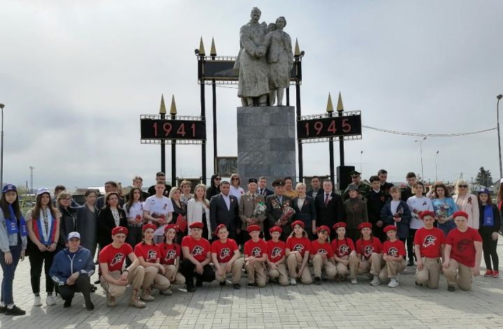 В Мензелинске прошёл молодёжный митинг