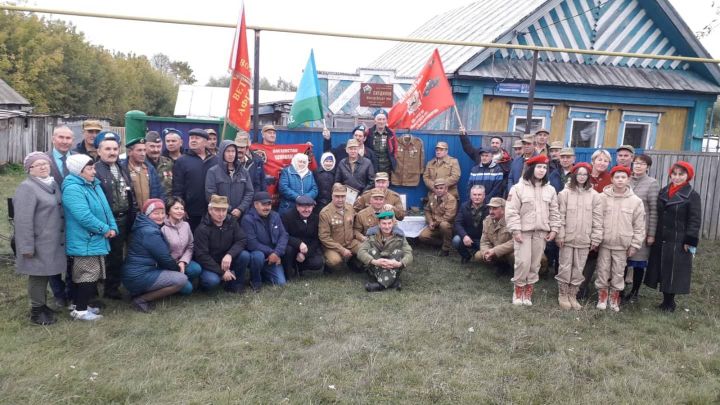 В Мензелинском районе установили мемориальную доску в честь участника Афганской войны