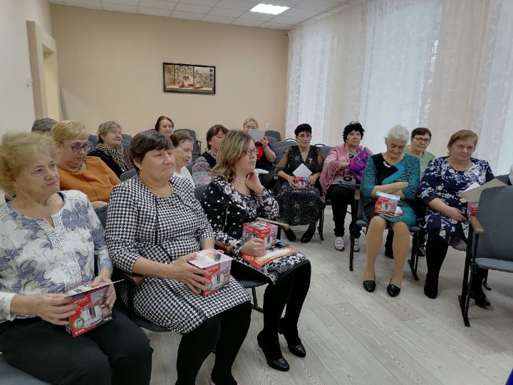 В Доме культурного наследия г.Мензелинск состоялся вечер, посвященный Дню матери