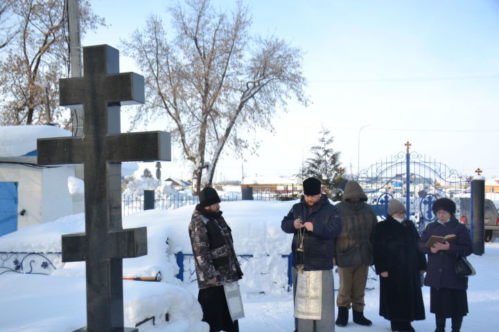 Состоялась панихида памяти мензелинского батюшки