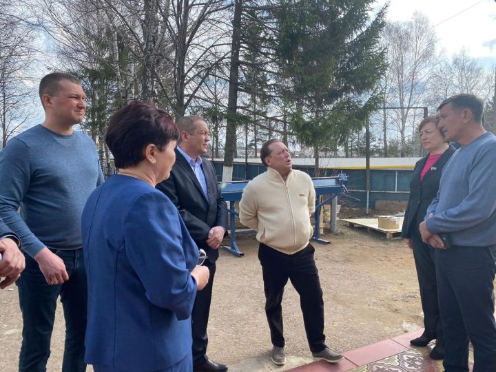 Капитальный ремонт школ Мензелинского района в рамках национальной программы идёт по графику