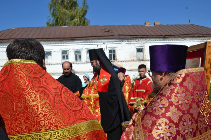 В Мензелинске состоялся крестный ход в память о Маргарите Мензелинской