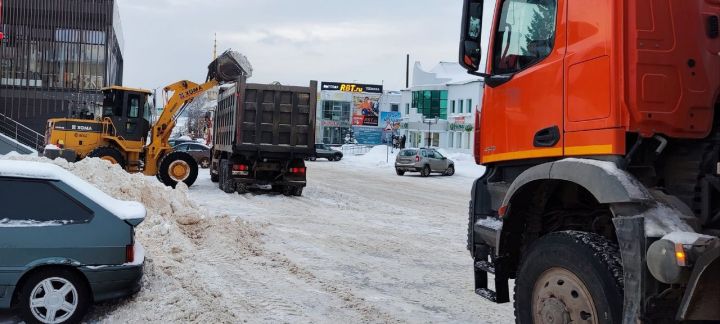 В Мензелинске пройдет субботник по уборке снега