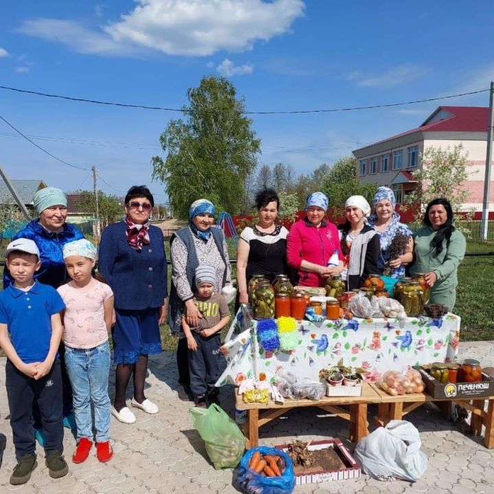 В селе Подгорный Байлар провели ярмарку на «Карга боткасы»