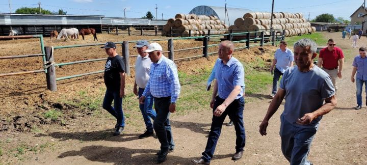 На объектах, где трудятся строители, царит оживление