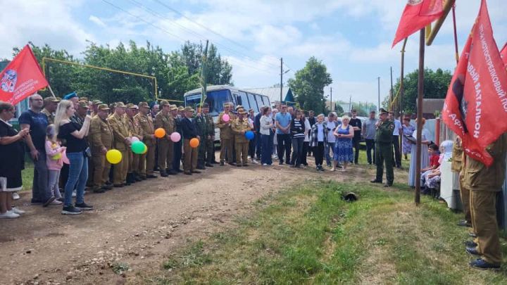 В селе Тулубаево увековечили память о ветеране Афганской войны Ульфате Галиуллине