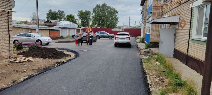 На улице Социалистической будут приведены в порядок не только дворы, но и уличная сторона