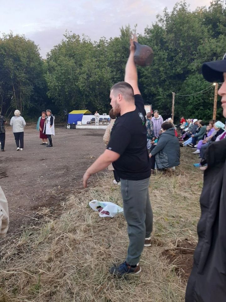 В Верхних Юшадах возродили традицию проведения Питрау