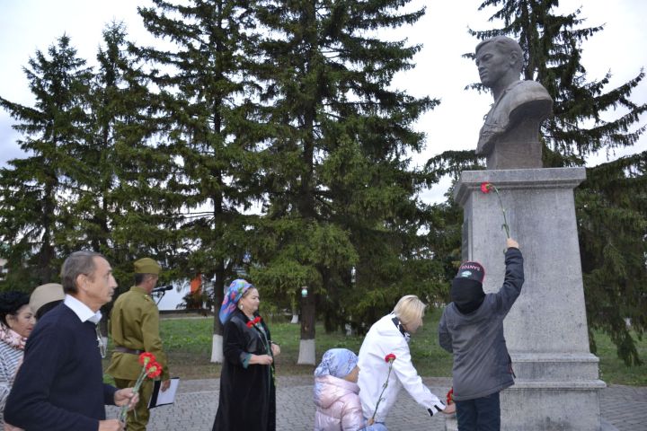 В Мензелинске почтили память джалилевцев