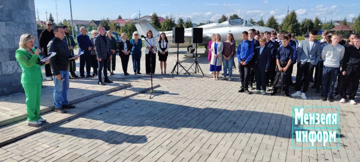 Трагедию в Беслане не забывают и в Мензелинске