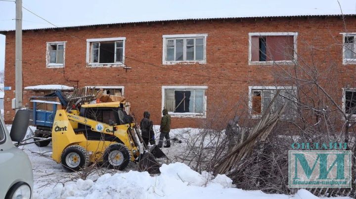 В Мензелинском районе начались подготовительные работы на объектах, подлежащих ремонту