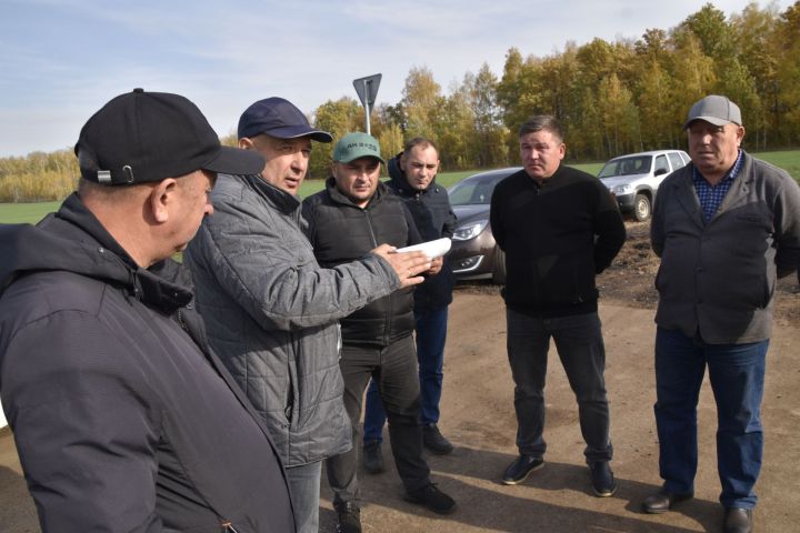 Состоялся объезд главы Мензелинского района по сельским поселениям и хозяйствам