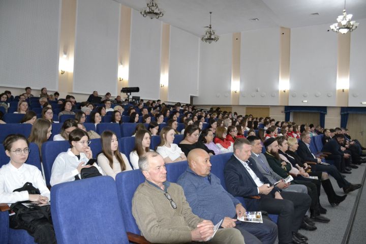 В достижениях России и Татарстана есть заслуга и жителей Мензелинского района