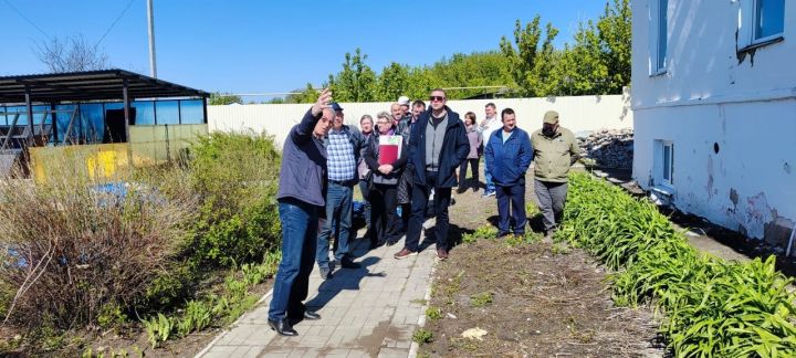 По скверу у Мензелинского театра еще есть вопросы, которые надо решить