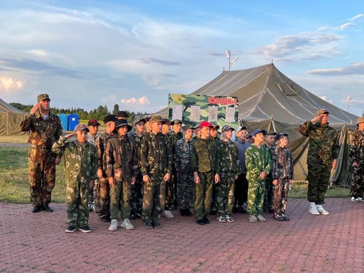 Военно-патриотический палаточный лагерь «Растим патриотов» примет курсантов в пять смен