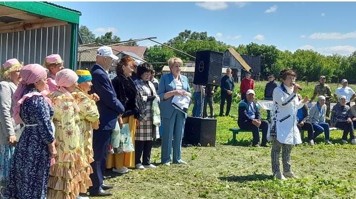 В деревне Куяново прошла встреча односельчан с Ильсуром Кашаповым, приехавшим в отпуск со специальной военной операции