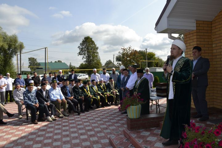 В Мензелинском районе открылась Мечеть мам